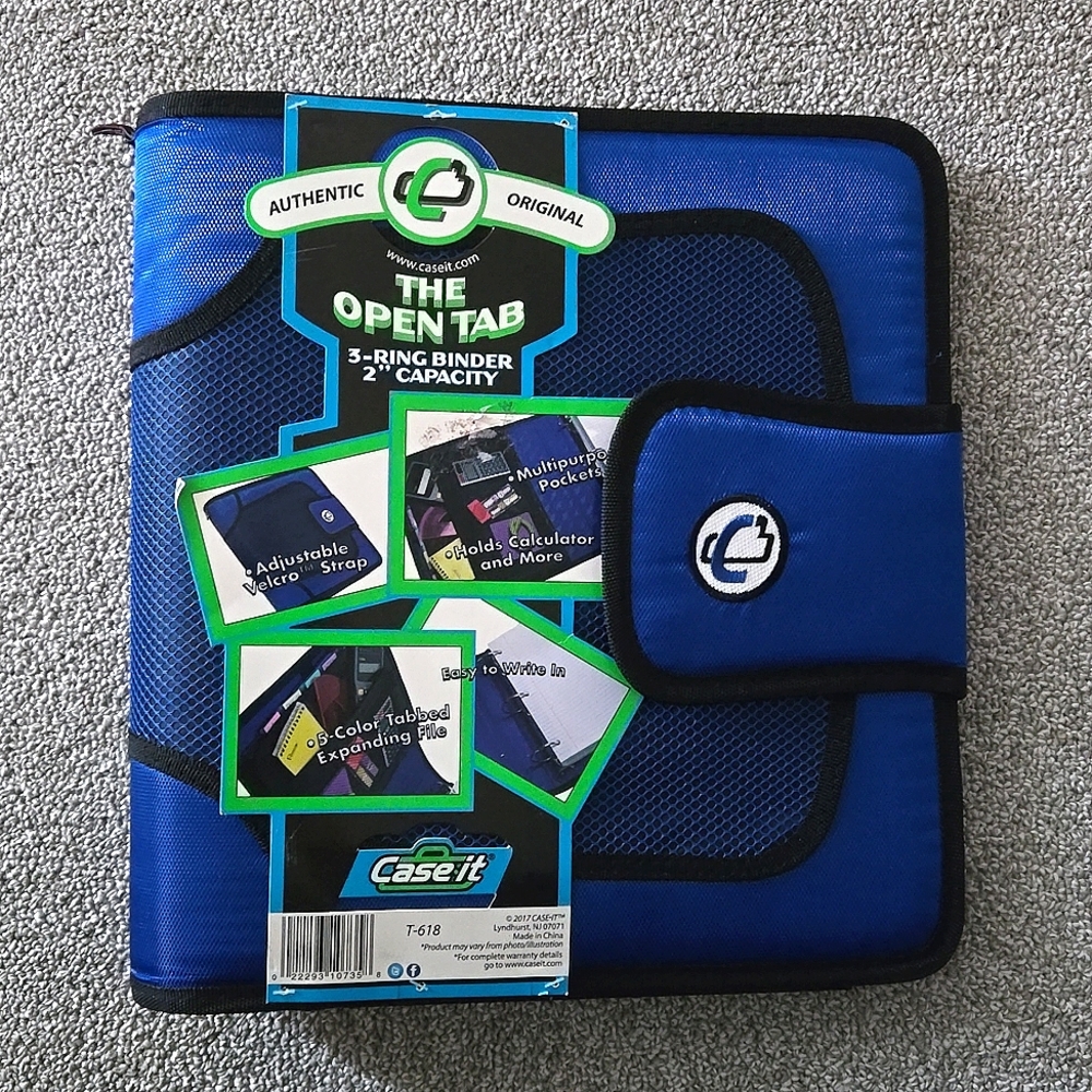 Case It 3-Ring 2 Inch Capacity Binder